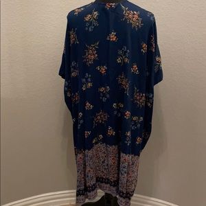 Floral Navy Kimono Top